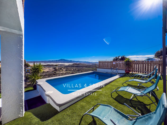 Image No.60-6 Bed Villa for sale