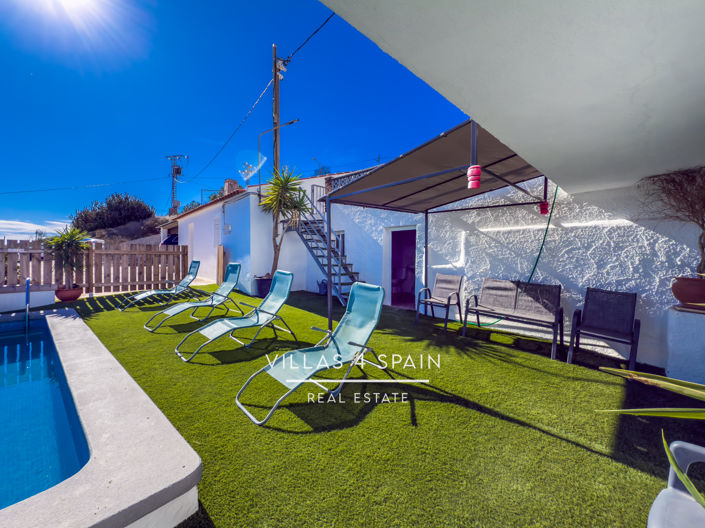 Image No.61-6 Bed Villa for sale