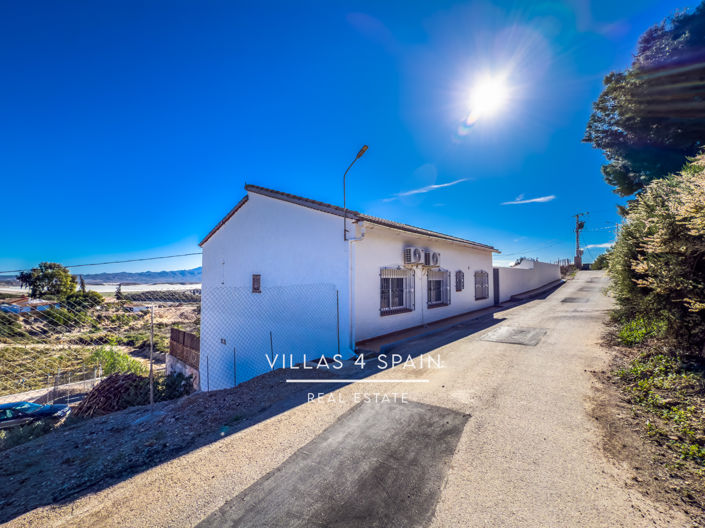 Image No.69-6 Bed Villa for sale