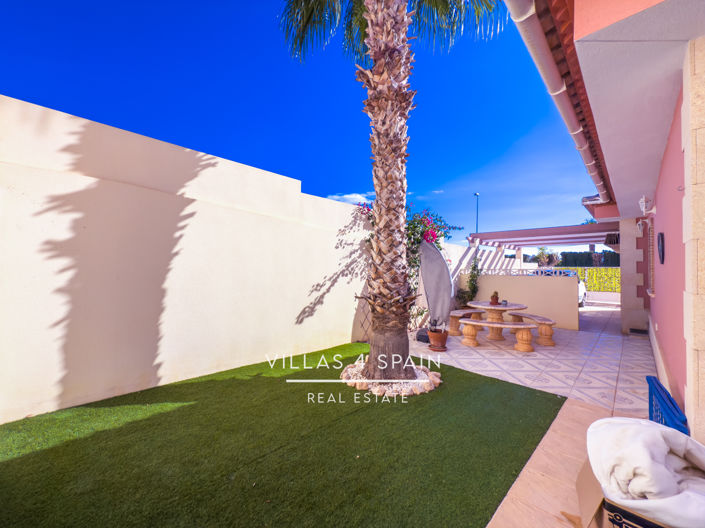 Image No.14-3 Bed Villa for sale