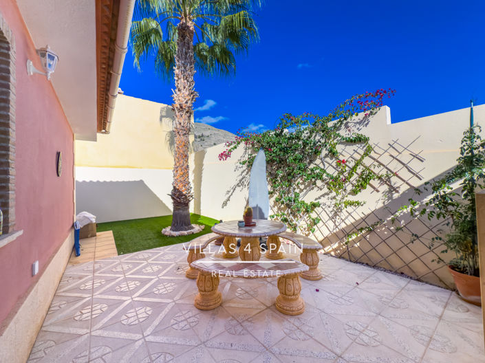 Image No.15-3 Bed Villa for sale