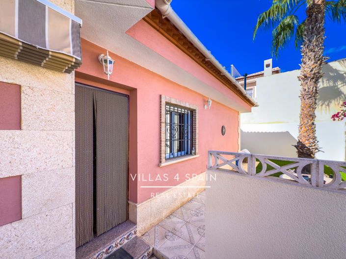 Image No.16-3 Bed Villa for sale