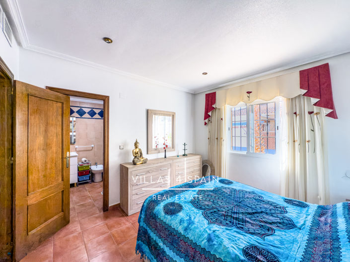 Image No.33-3 Bed Villa for sale