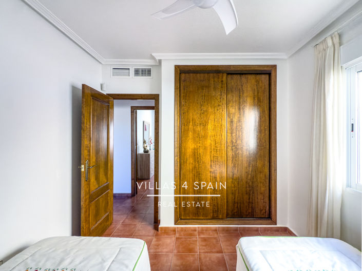 Image No.37-3 Bed Villa for sale