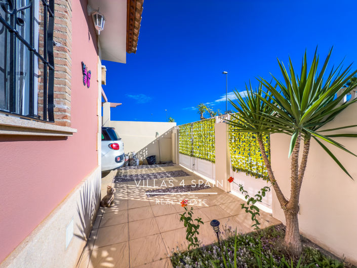 Image No.51-3 Bed Villa for sale