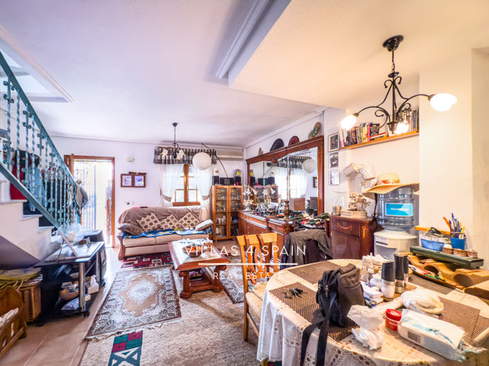 Image No.13-2 Bed Townhouse for sale