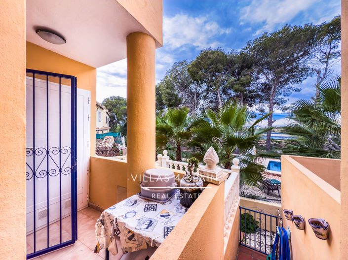 Image No.19-2 Bed Townhouse for sale