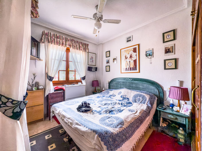 Image No.28-2 Bed Townhouse for sale