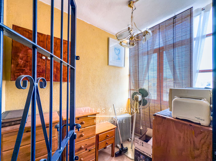 Image No.30-2 Bed Townhouse for sale