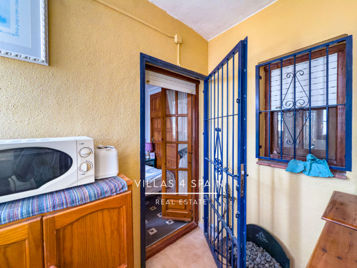 Image No.31-2 Bed Townhouse for sale