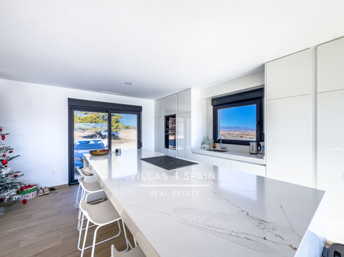 Image No.18-4 Bed Villa for sale