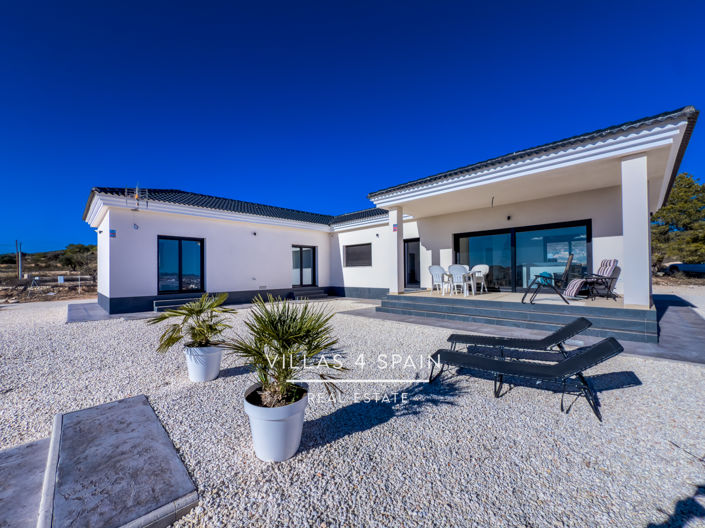 Image No.4-4 Bed Villa for sale