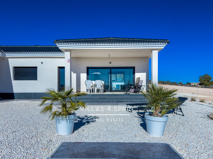 Image No.48-4 Bed Villa for sale