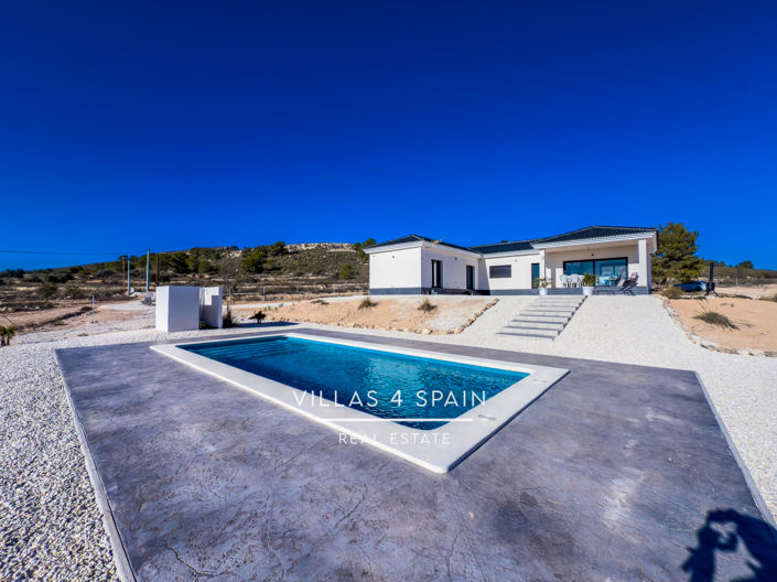 Image No.54-4 Bed Villa for sale