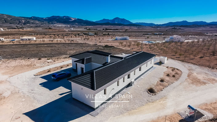 Image No.59-4 Bed Villa for sale