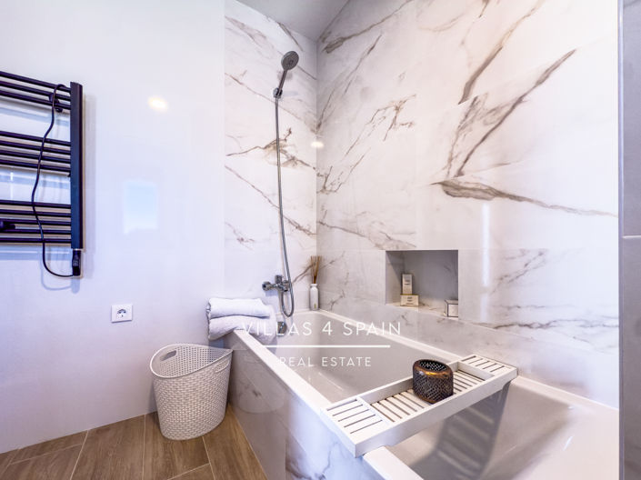 Image No.32-Villa de 4 chambres à vendre à Pinoso