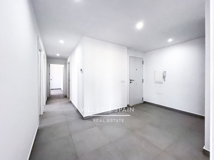 Image No.18-3 Bed Villa for sale