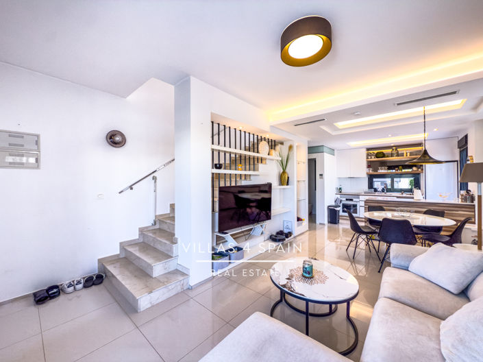 Image No.11-3 Bed Property for sale