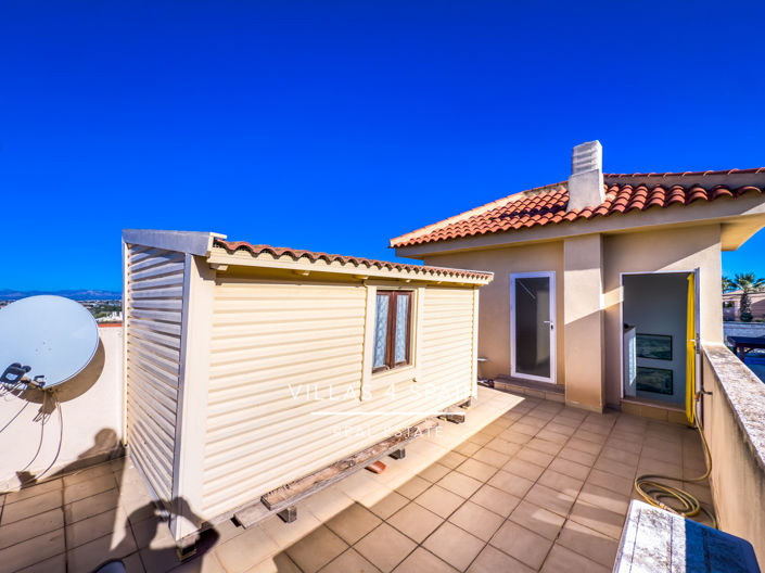 Image No.33-4 Bed Villa for sale