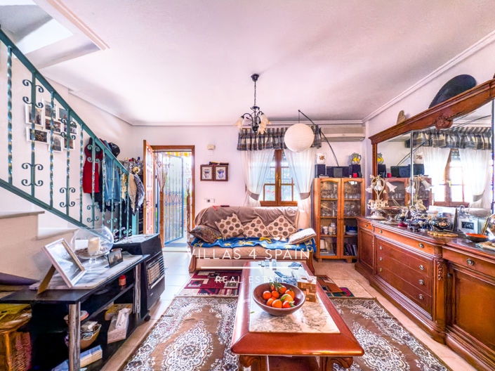 Image No.10-2 Bed Townhouse for sale