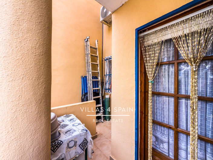 Image No.22-2 Bed Townhouse for sale