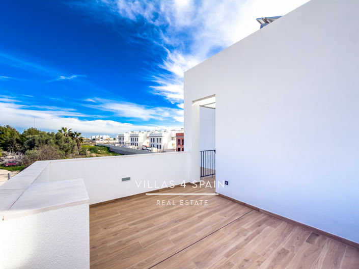 Image No.34-5 Bed Villa for sale