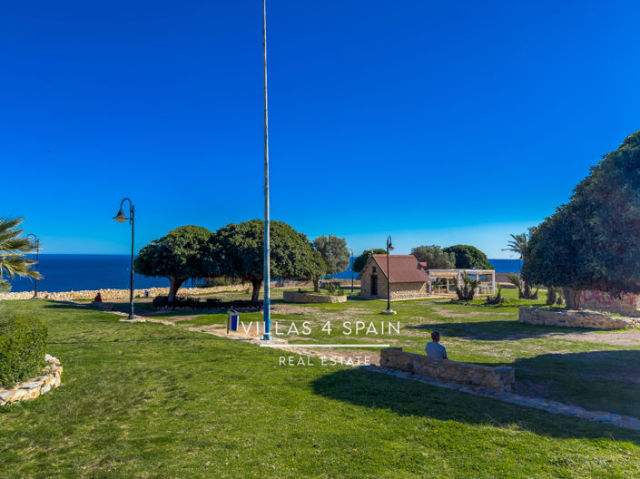 Image No.44-2 Bed Apartment for sale