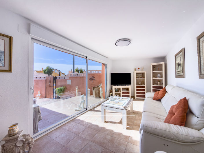 Image No.34-2 Bed Property for sale