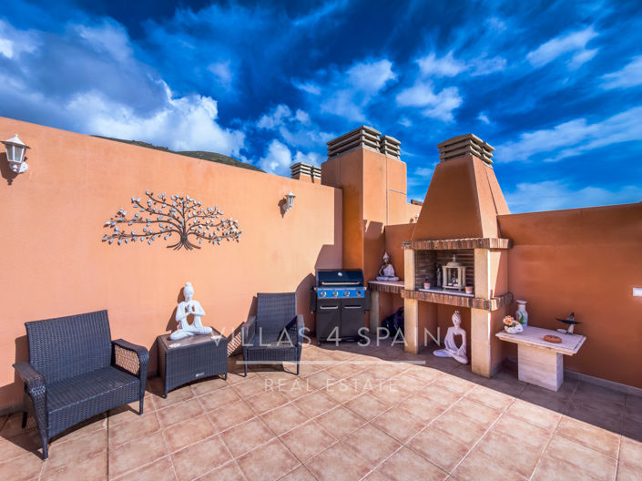 Image No.39-2 Bed Property for sale