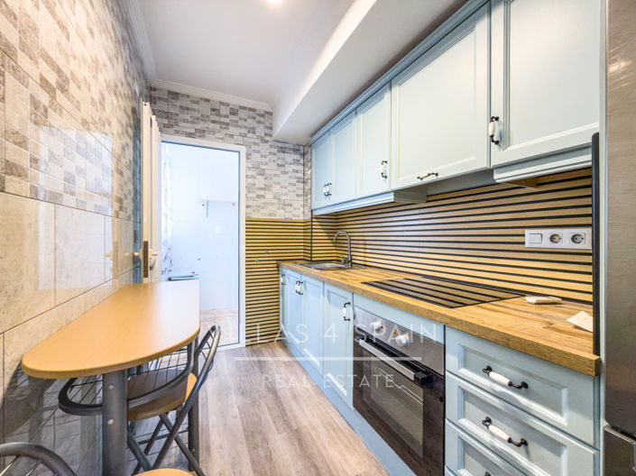 Image No.12-2 Bed Apartment for sale