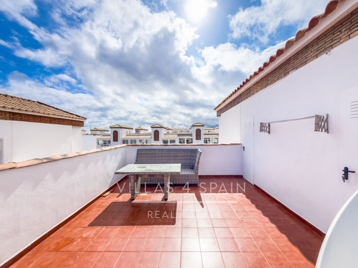 Image No.31-2 Bed Apartment for sale