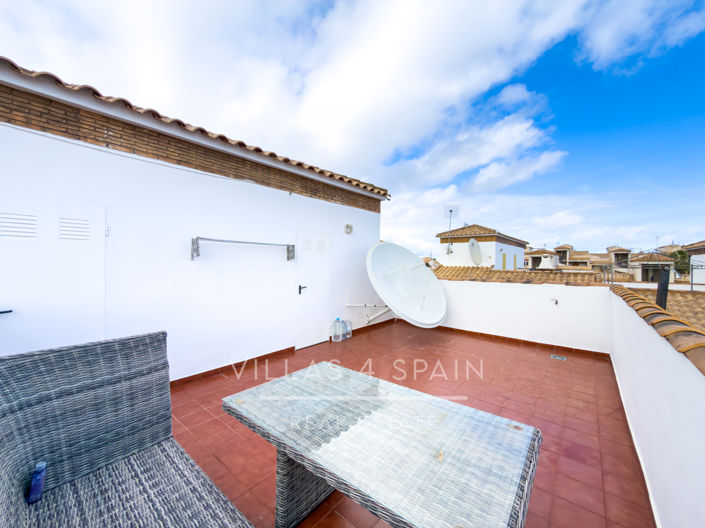 Image No.34-2 Bed Apartment for sale