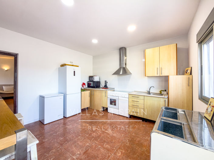 Image No.21-7 Bed Villa for sale