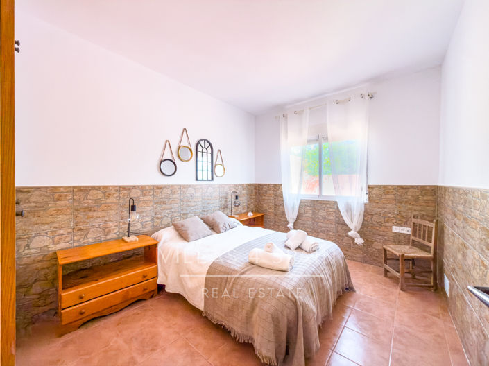 Image No.33-7 Bed Villa for sale