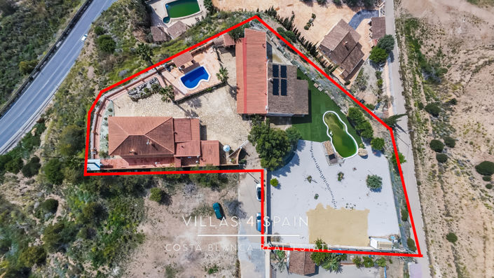 Image No.60-7 Bed Villa for sale