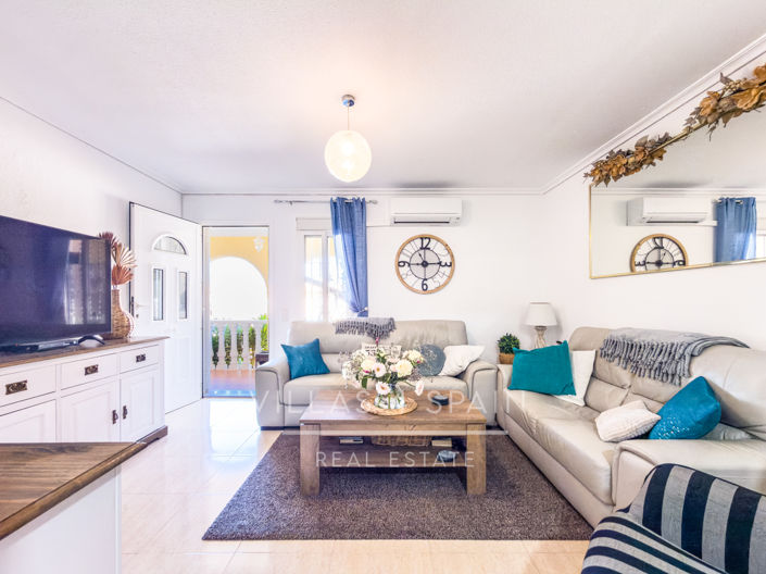 Image No.18-2 Bed Townhouse for sale