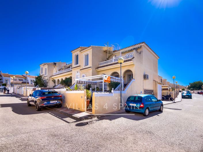 Image No.2-2 Bed Townhouse for sale