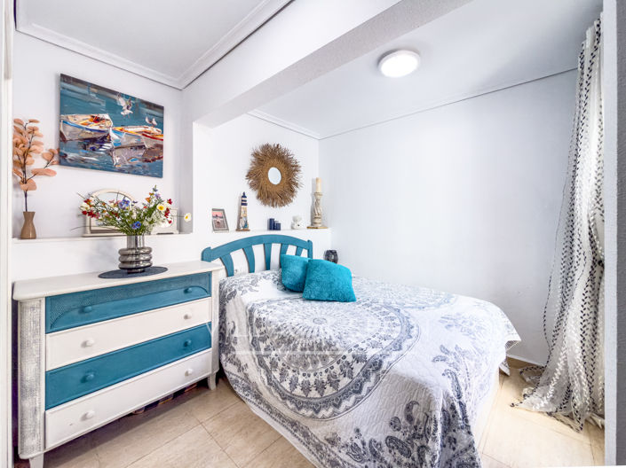 Image No.30-2 Bed Townhouse for sale