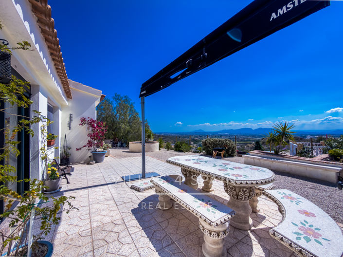 Image No.12-4 Bed Villa for sale