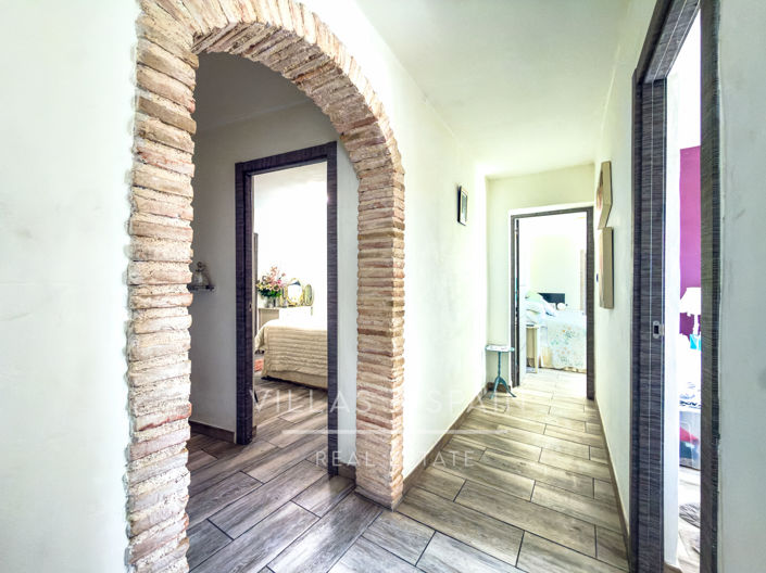 Image No.27-4 Bed Villa for sale