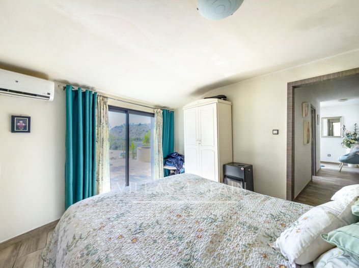 Image No.29-4 Bed Villa for sale
