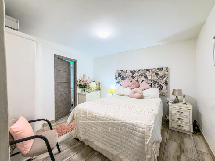 Image No.34-4 Bed Villa for sale