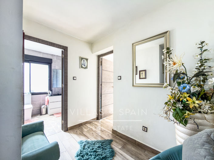 Image No.41-4 Bed Villa for sale