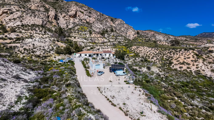 Image No.49-4 Bed Villa for sale