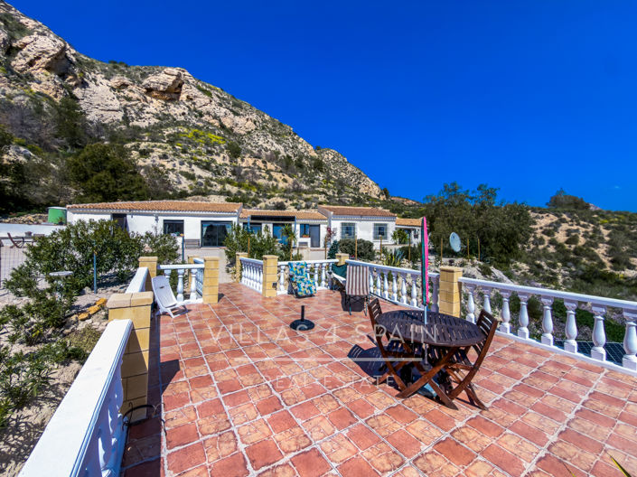 Image No.6-4 Bed Villa for sale