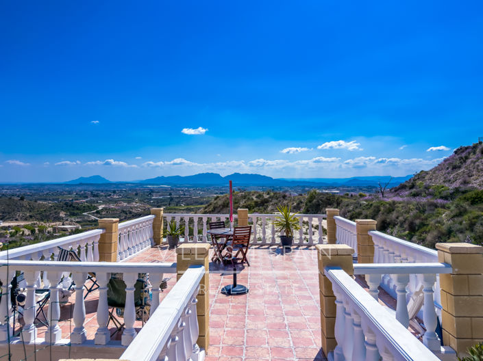 Image No.7-4 Bed Villa for sale