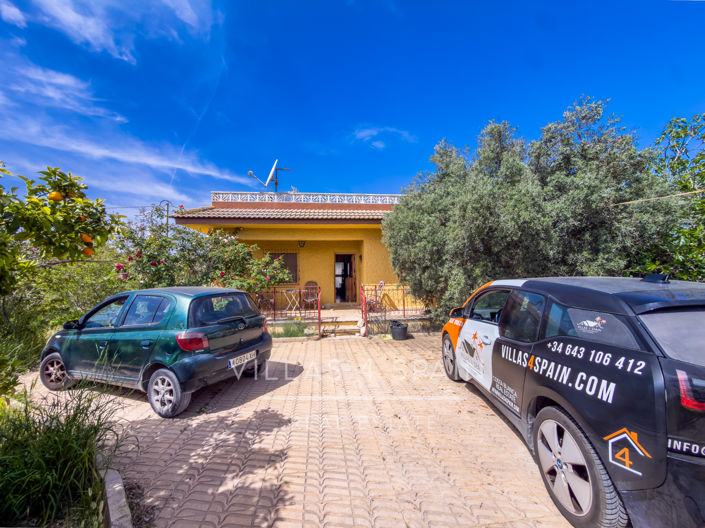 Image No.3-2 Bed Villa for sale