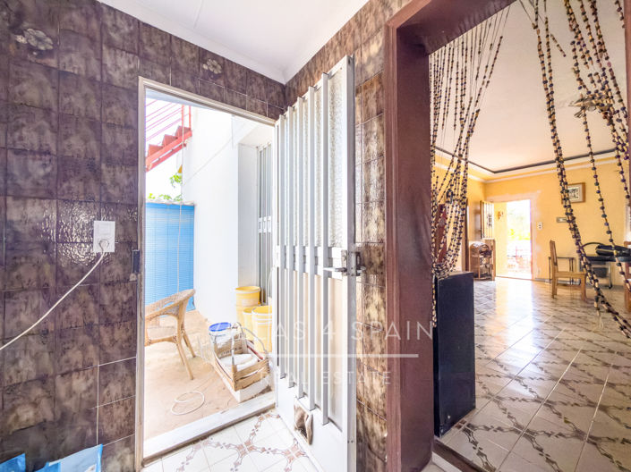 Image No.33-2 Bed Villa for sale