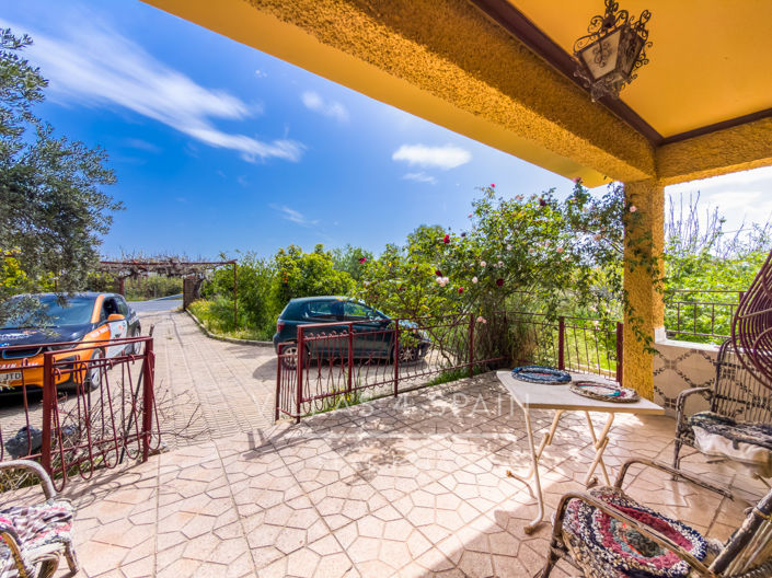 Image No.5-2 Bed Villa for sale