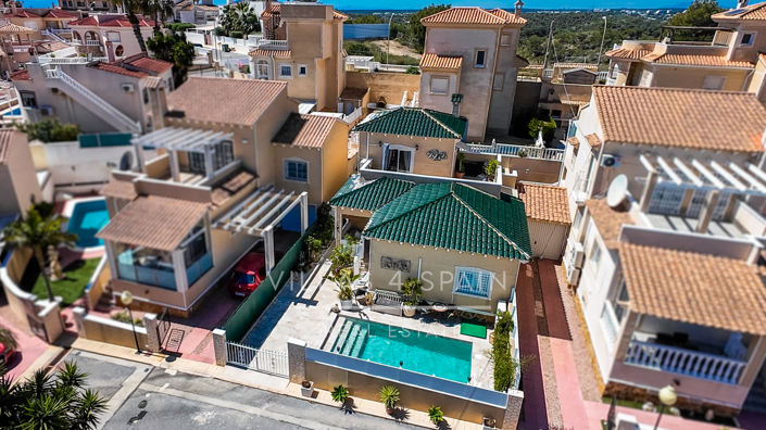 Image No.15-3 Bed Villa for sale